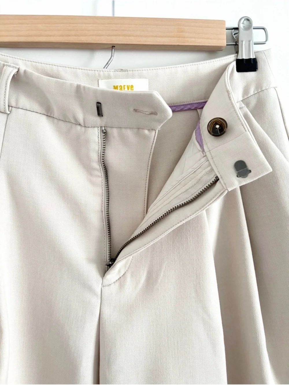 Anthropologie Maeve Pleated Shorts